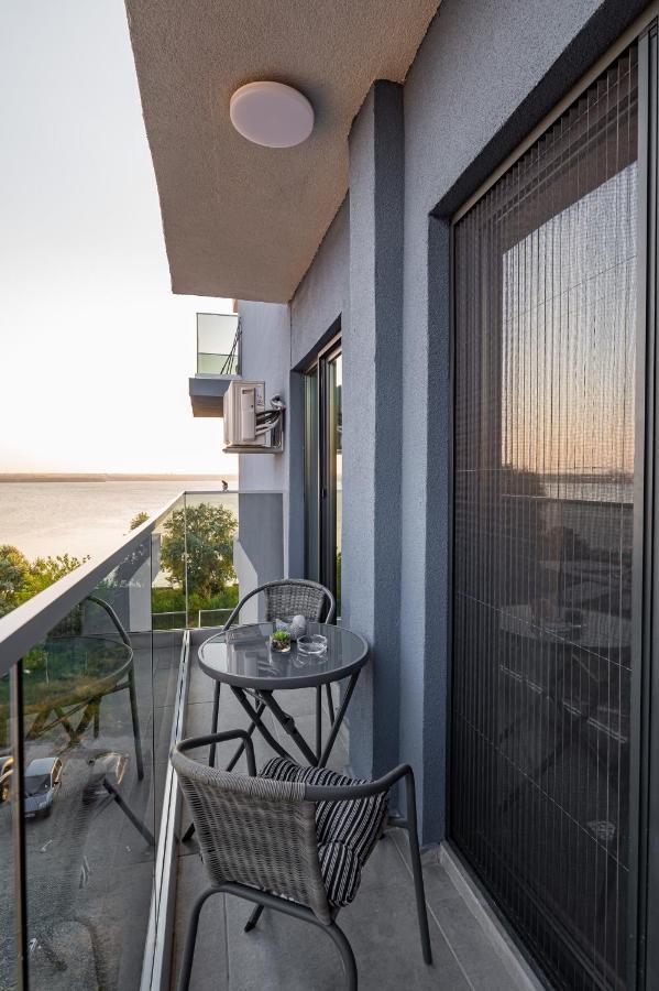 Golden Mirage Sunset Apartment Mamaia Exterior foto
